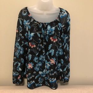 White House Black Market floral top